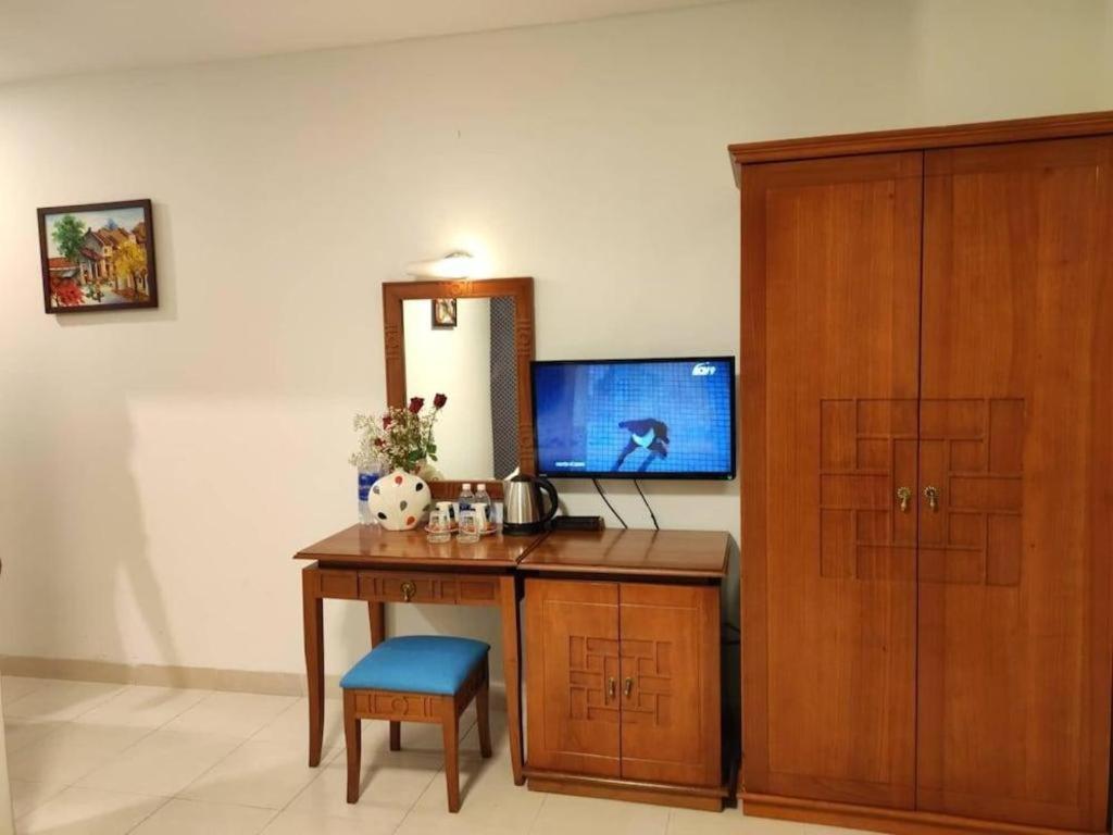 Hong Hac Ho Chi Minh City