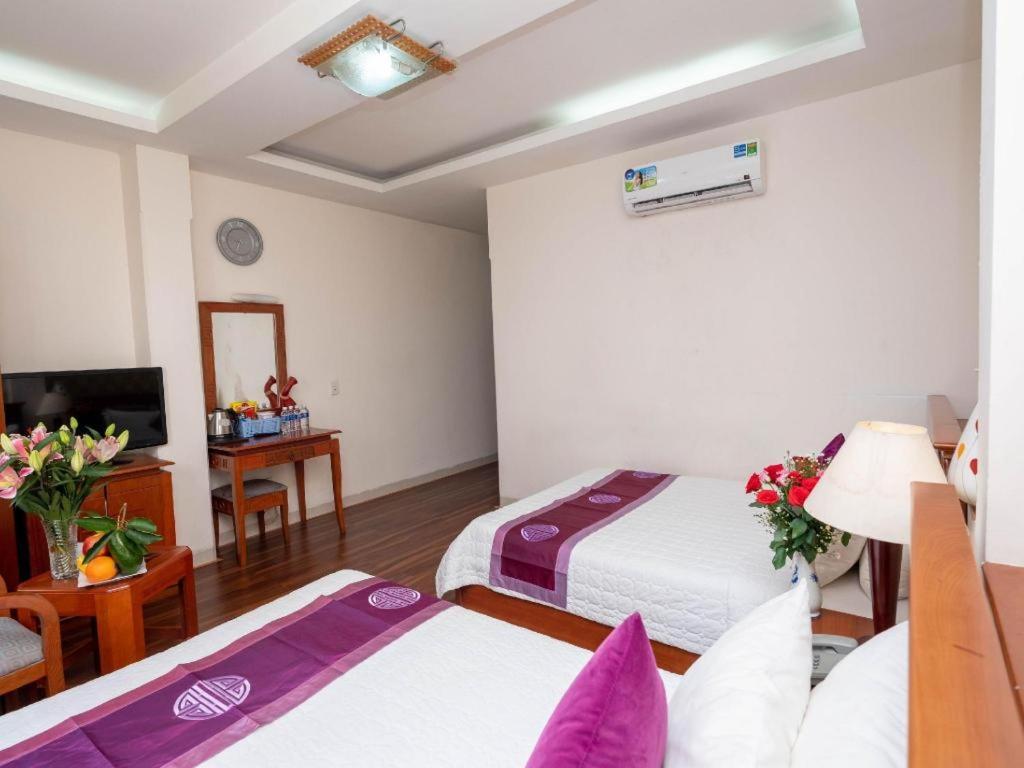 Hồng Hạc Khách sạn
