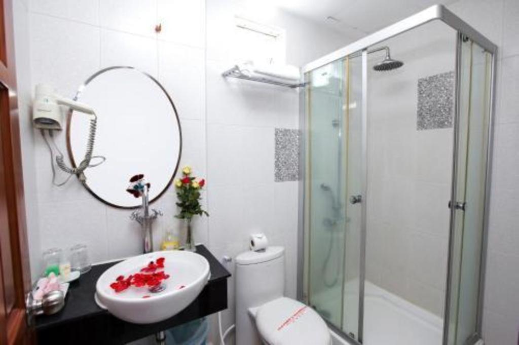 Hồng Hạc Khách sạn TP. Hồ Chí Minh