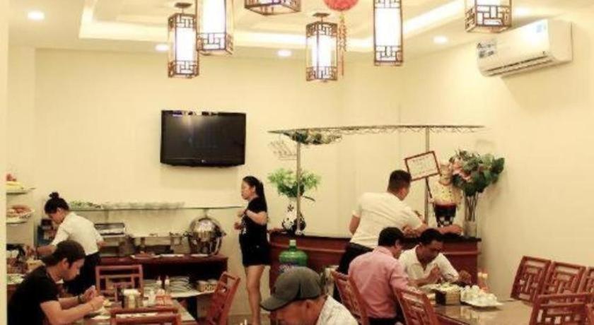 Hồng Hạc Khách sạn 2*