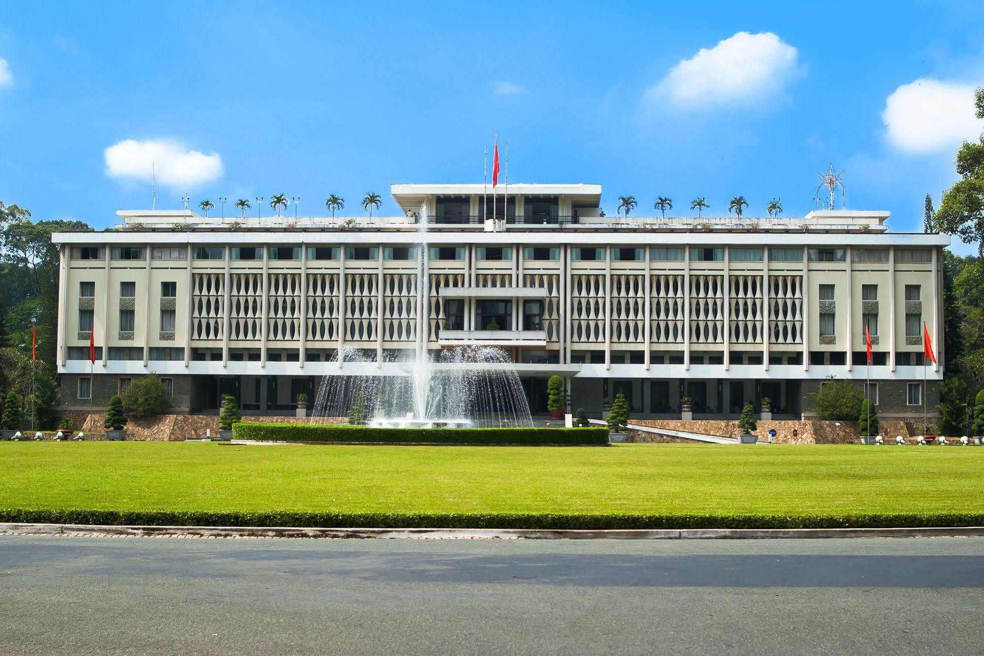 Khách sạn Hồng Hạc